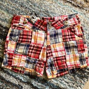Cute plaid shorts size 3